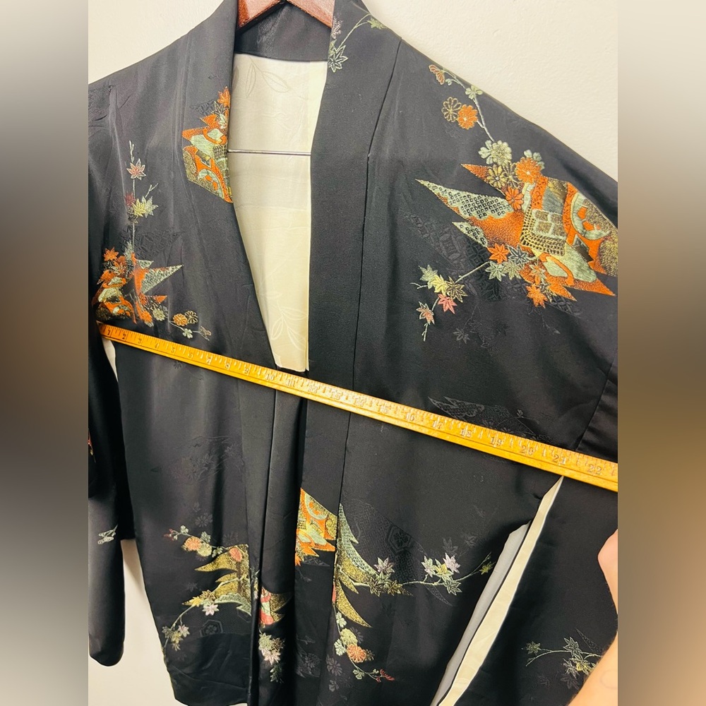 Japanese Haori Jacket · Embroidered - Picture 11 of 15